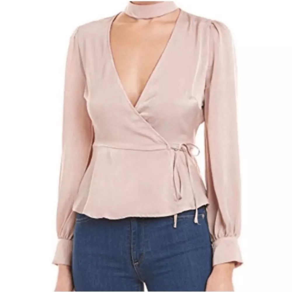 ASTR The Label Elegant Choker Wrap Top Pink- Blush